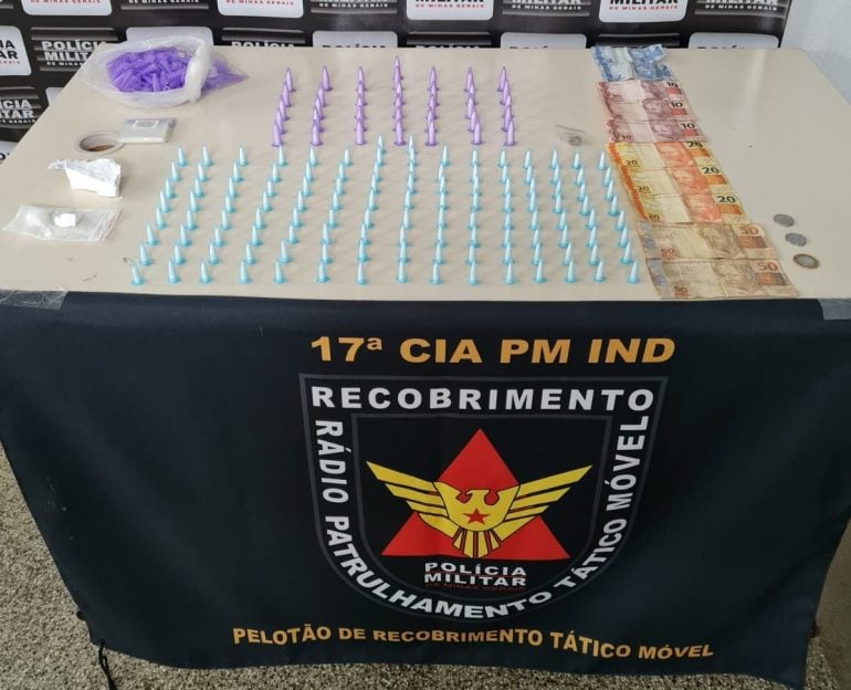 Polícia Militar prende homem com variadas drogas em Monlevade