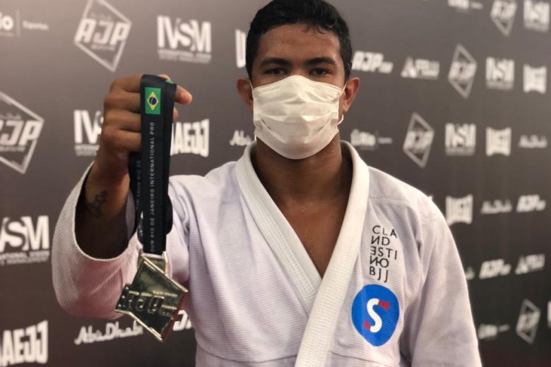 Que fase: Monlevadense conquista mais uma medalha no jiu-jitsu