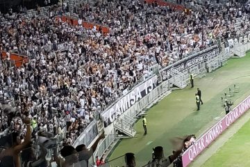 Kalil convoca coletiva para falar sobre presença de público nos estádios