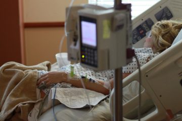 Ocupação de UTI é crítica em oito Estados e DF; 13 capitais também têm situação alarmante