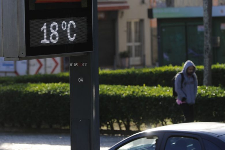 Nova frente fria se aproxima do Brasil e derruba temperaturas