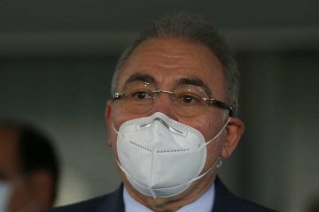 Ministro da Saúde quer testagem em massa em setembro