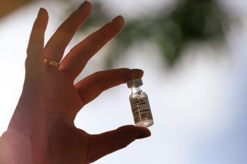 Idade impacta na efetividade da vacina contra Covid-19, diz estudo