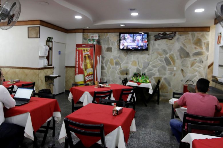 Bares e restaurantes têm o melhor desempenho do ano em julho