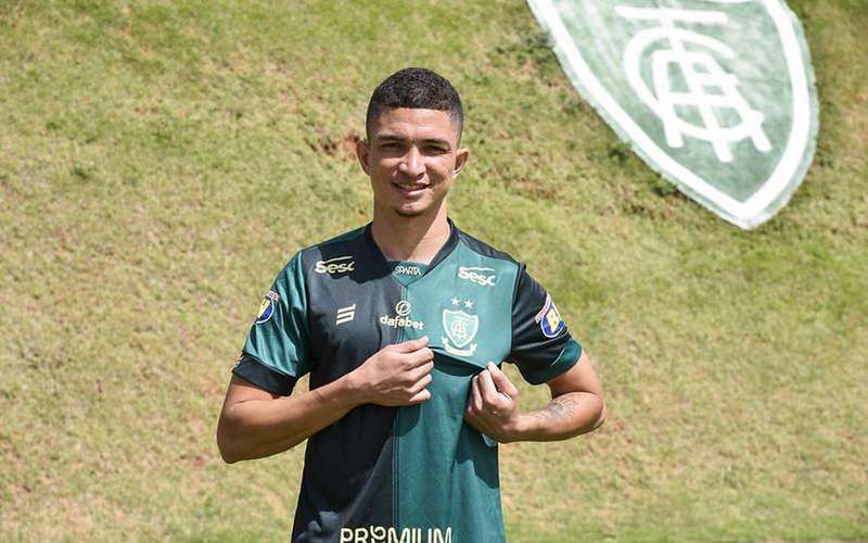 Marlon comemora possibilidade de ser comprado pelo América: ‘Maravilhoso’