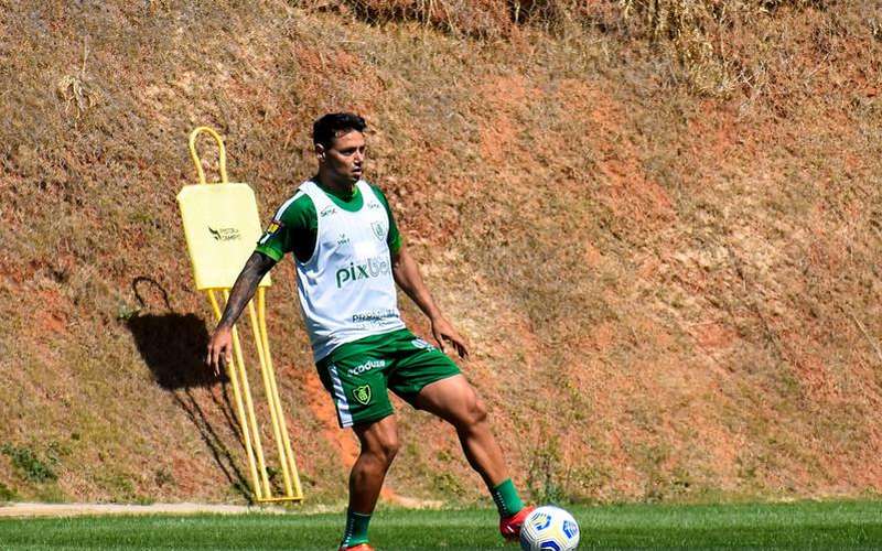 América enfrenta desafio para estreia de Zárate contra o Athletico; entenda