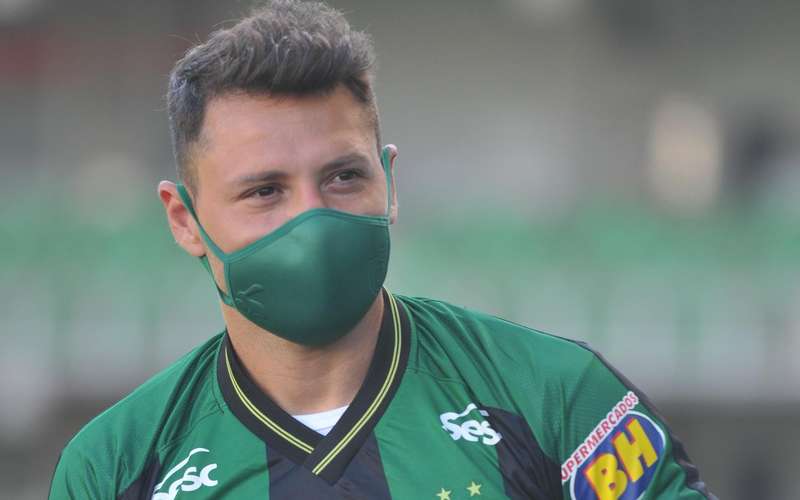 Quem é o mais ‘resenha’ do América? Zárate brinca e revela sonho; veja