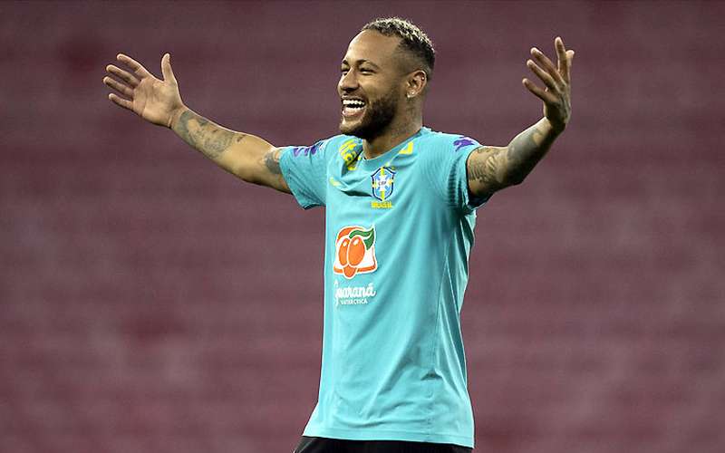 Neymar exalta apoio dos fãs no Recife: ‘Saudade dessa euforia pela Seleção’