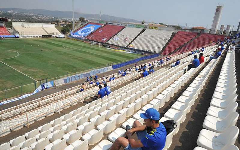 Cruzeiro: venda de bebida alcoólica é liberada na Arena do Jacaré