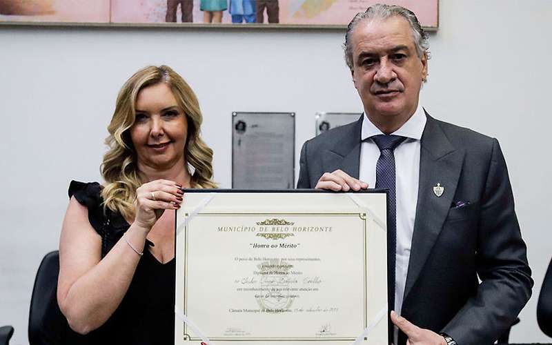 Presidente do Atlético recebe homenagem da Câmara de Vereadores de BH