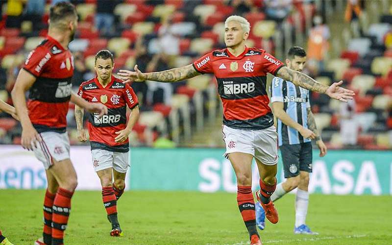 Flamengo vence o Grêmio de novo e se garante na semifinal da Copa do Brasil