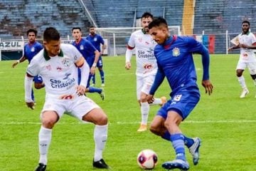 Na estreia, MC Livinho sofre pênalti e contribui com empate do São Caetano