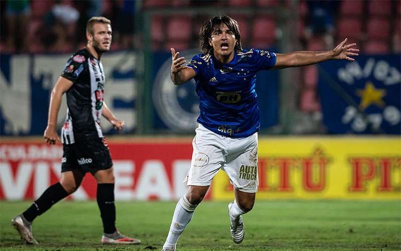 Moreno fala sobre artilharia na Bolívia e quer repetir números no Cruzeiro