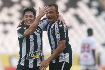 Com Rafael no Engenhão, Botafogo vira sobre Náutico e assume vice-liderança