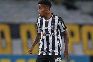 Atlético: Tchê Tchê força cartão e cumprirá suspensão contra São Paulo