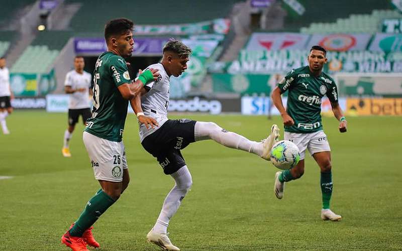 Apontado como favorito, Atlético tem desvantagem na história com Palmeiras