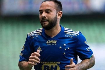 Cruzeiro é escalado com novidades para enfrentar o Vasco; veja o time