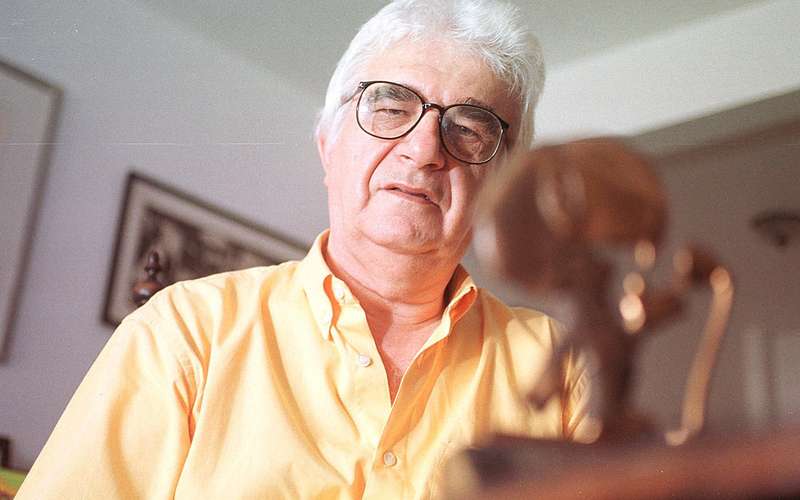 Jornalista Roberto Petri, inventor do Dente de Leite, morre aos 85 anos