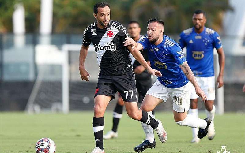 Após gol anulado do Vasco, Cruzeiro marca no fim e empata pela Série B
