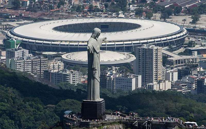 Eduardo Paes revela que Rio briga para organizar Mundial de Clubes de 2021