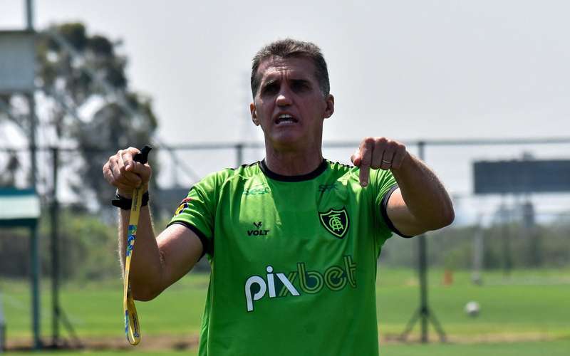Mancini define substituto de Kal para São Paulo x América; veja escalação