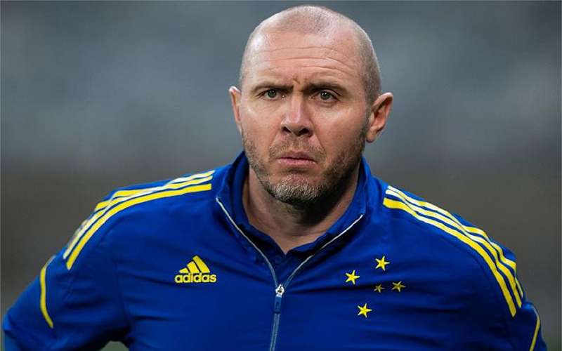 Cruzeiro terá reencontro com técnico Mozart Santos em duelo diante do CSA
