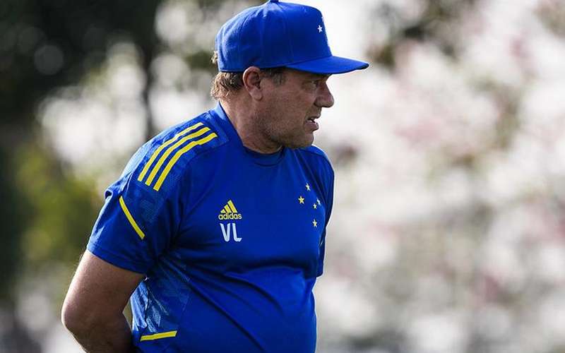Cruzeiro divulga relacionados por Luxemburgo para pegar o CSA pela Série B