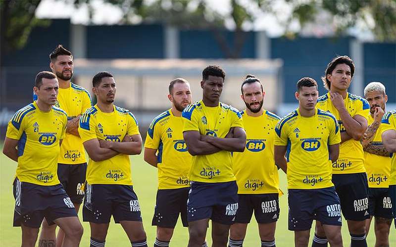 Cruzeiro terá mudanças para enfrentar o Guarani; veja desfalques e retornos