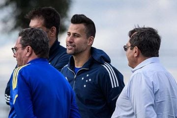 Com nova ajuda de mecenas, Cruzeiro espera pagar salários até fim da semana