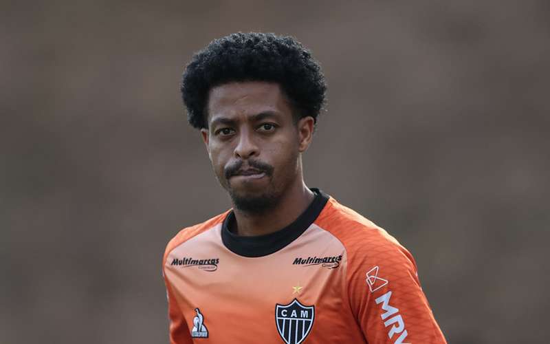 Galo se reapresenta com Diego Costa na fisioterapia; Keno corre em campo