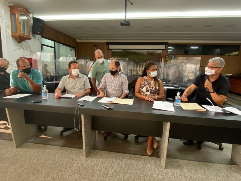 Proposta envolvendo a Itaurb sofre resistência de vereadores e tem análise suspensa na Câmara