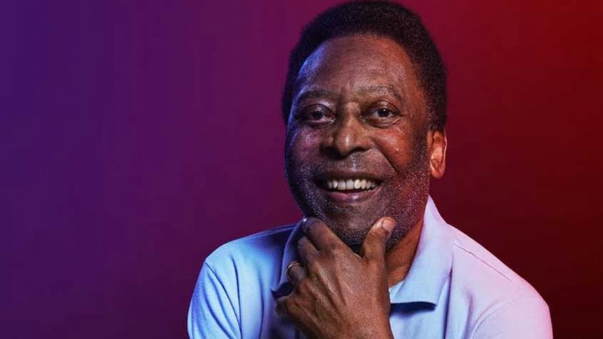 Internado em São Paulo, Pelé passa por cirurgia para retirada de tumor