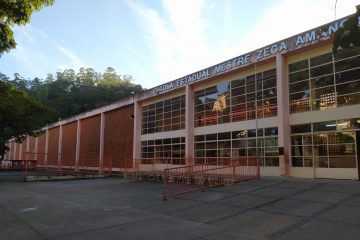 Greve na rede estadual de educação começa com baixa adesão em Itabira; Sind-UTE prevê avanço nos próximos dias