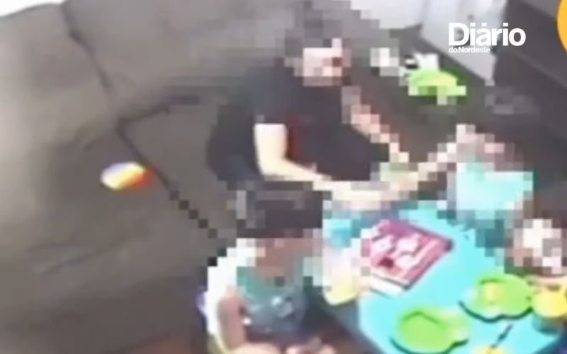 Psicóloga é flagrada agredindo criança autista; veja vídeo