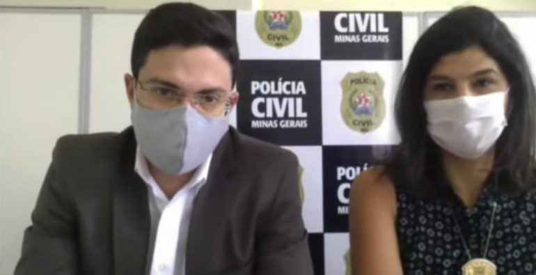 Mulher é suspeita de matar, esquartejar e enterrar o corpo do companheiro na cozinha de casa