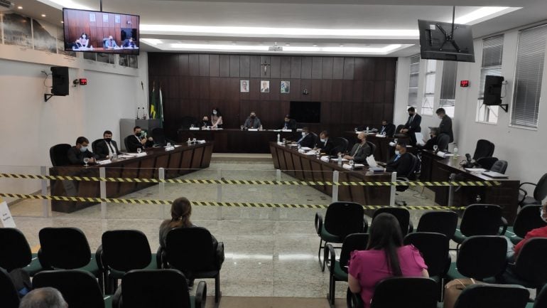 Universitário que estuda em Monlevade poderá participar de trote solidário e receber o “Selo Amigo Legal”; confira