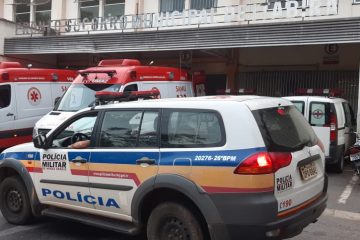 Jovem baleado no Barreiro é socorrido em estado grave