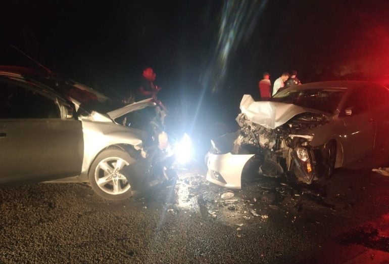 Colisão grave entre dois carros na BR-381, em João Monlevade, deixa sete pessoas feridas