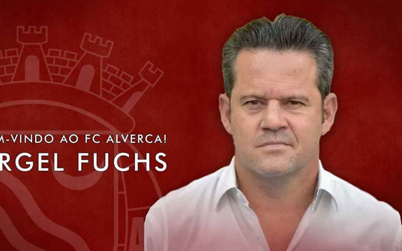 Argel acerta com Alverca, clube gerido por ex-cruzeirenses em Portugal