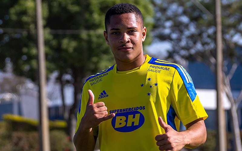 Cruzeiro: Luxemburgo diz o que viu em Vitor Roque, relacionado aos 16 anos