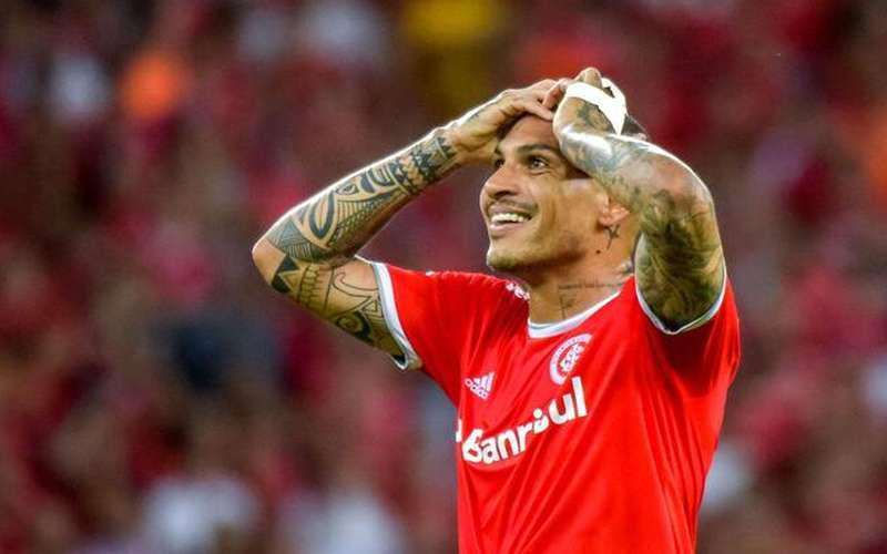 Internacional anuncia rescisão com Paolo Guerrero