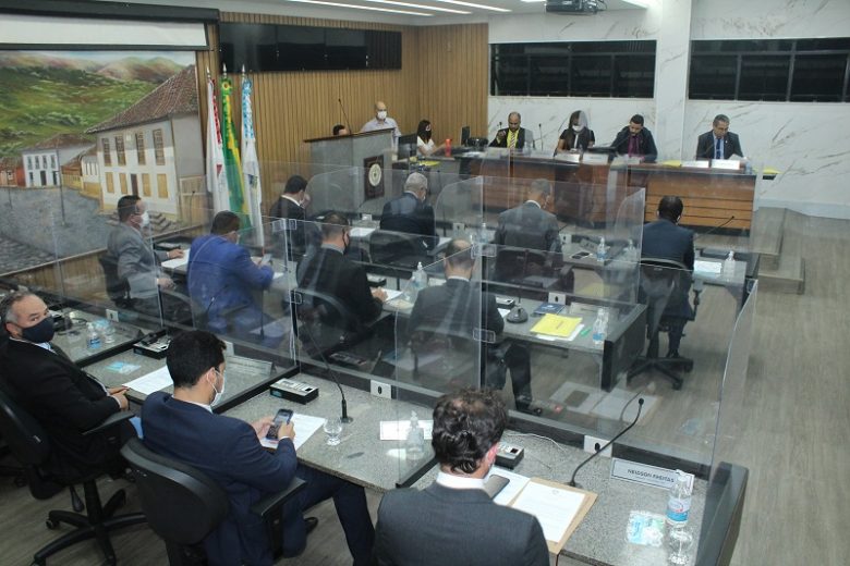 Itabira: projeto que prevê gratificações para fiscais da Fazenda pauta debates na Câmara
