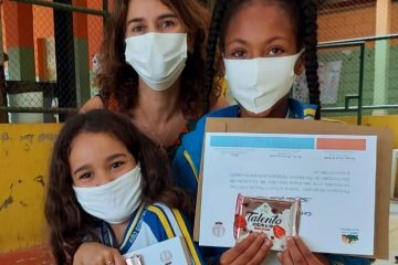 Educação de São Gonçalo entrega certificados de “Minhas, Suas. Nossas Histórias”