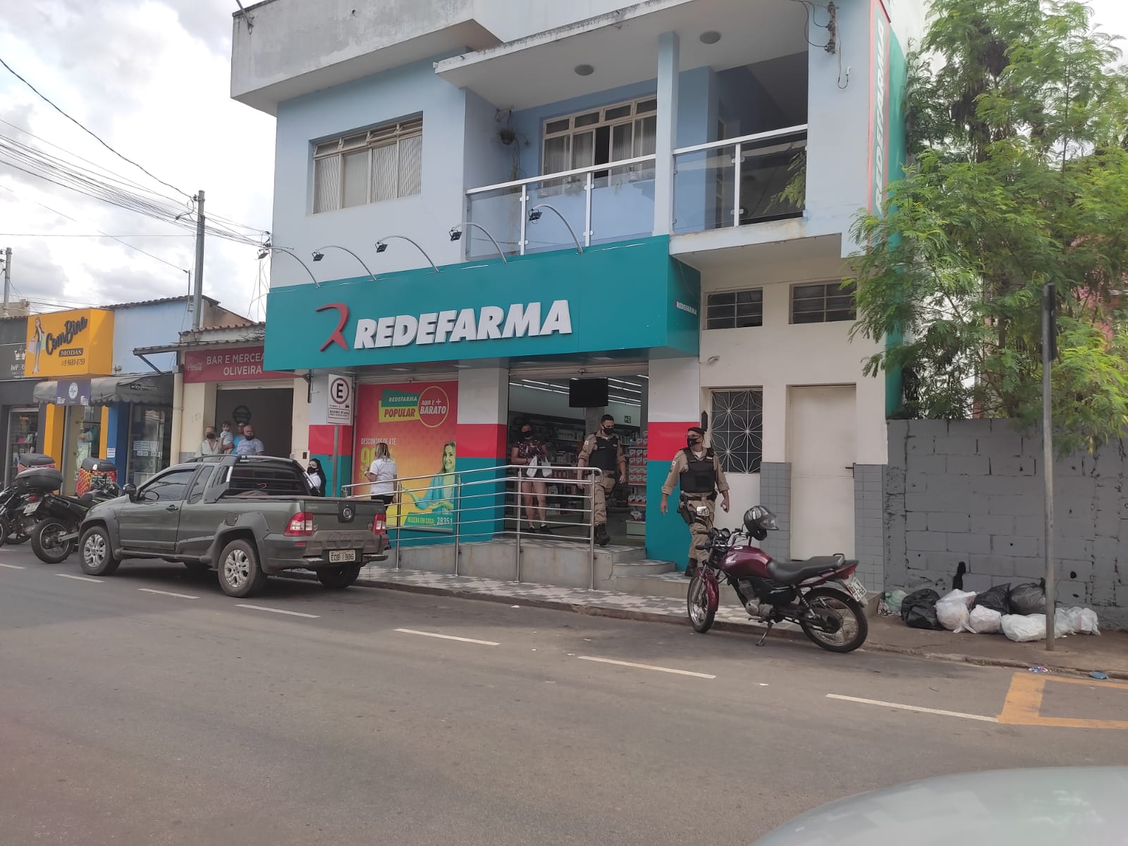 Drogaria é assaltada no Caminho Novo em Itabira