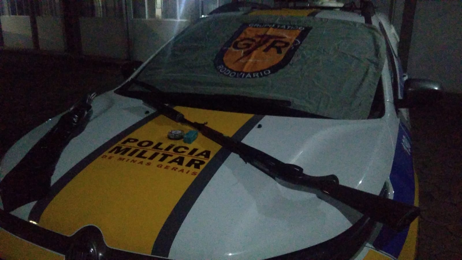 Tático Rodoviário apreende rifle com silenciador na MGC-120
