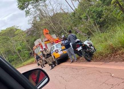 Adolescente de 16 anos morre após carro cair em ribanceira próximo a Caeté
