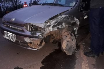 Motociclista é socorrido em estado grave após acidente na 105