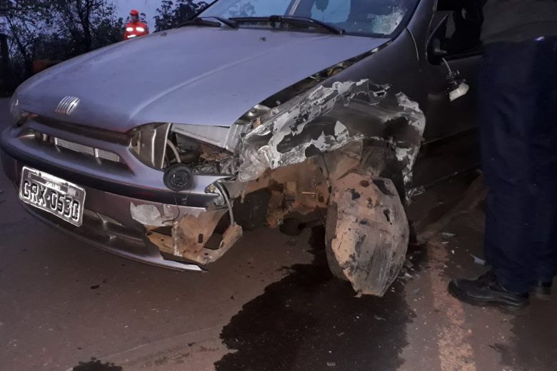 Motociclista é socorrido em estado grave após acidente na 105