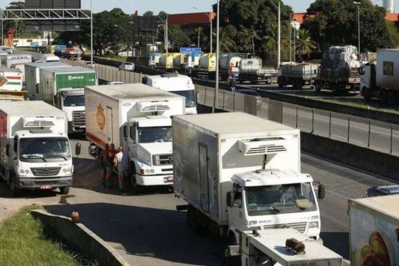 Prazo de declaração para Auxílio Caminhoneiro termina hoje