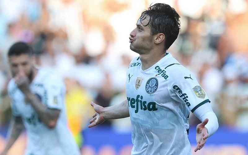 Veiga, do Palmeiras, sobre chance na Seleção: ‘Quem sabe no futuro próximo’